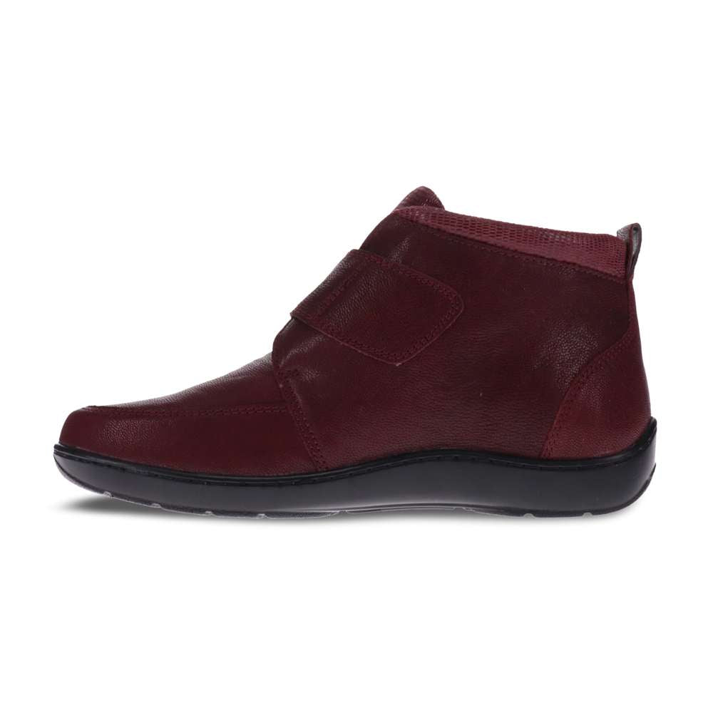 Warble Ankle Boot - Burgundy