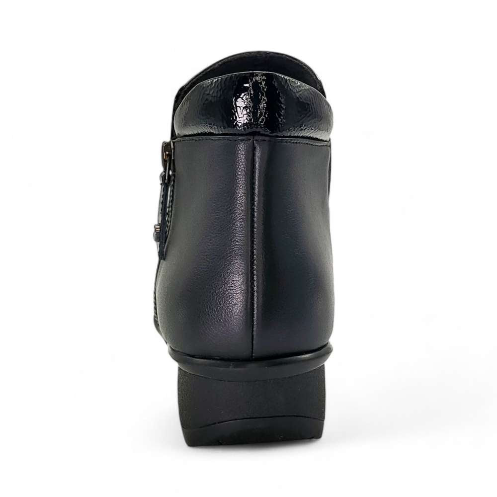 Damascus Boot - Black Patent