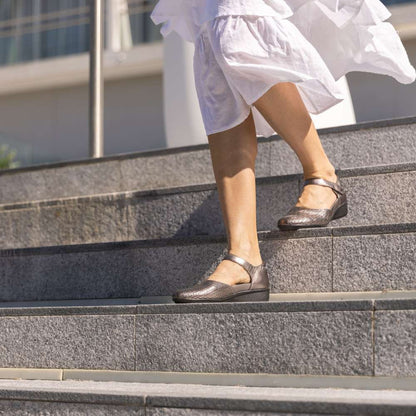 Osaka Mary-Jane - Gunmetal Laser