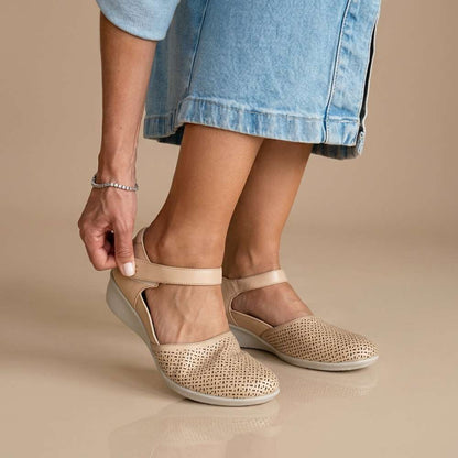 Osaka Mary-Jane - Sand