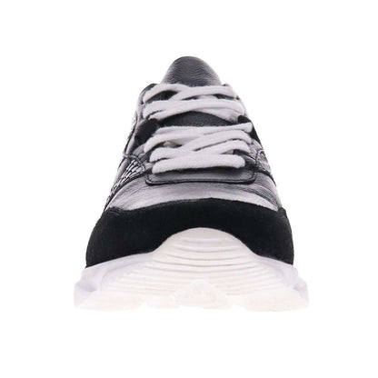 Chloe Casual Sneaker - Black